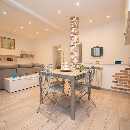Casa Donna Lidia Lägenhet Savona Exteriör bild