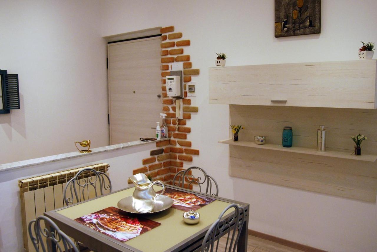 Casa Donna Lidia Lägenhet Savona Exteriör bild