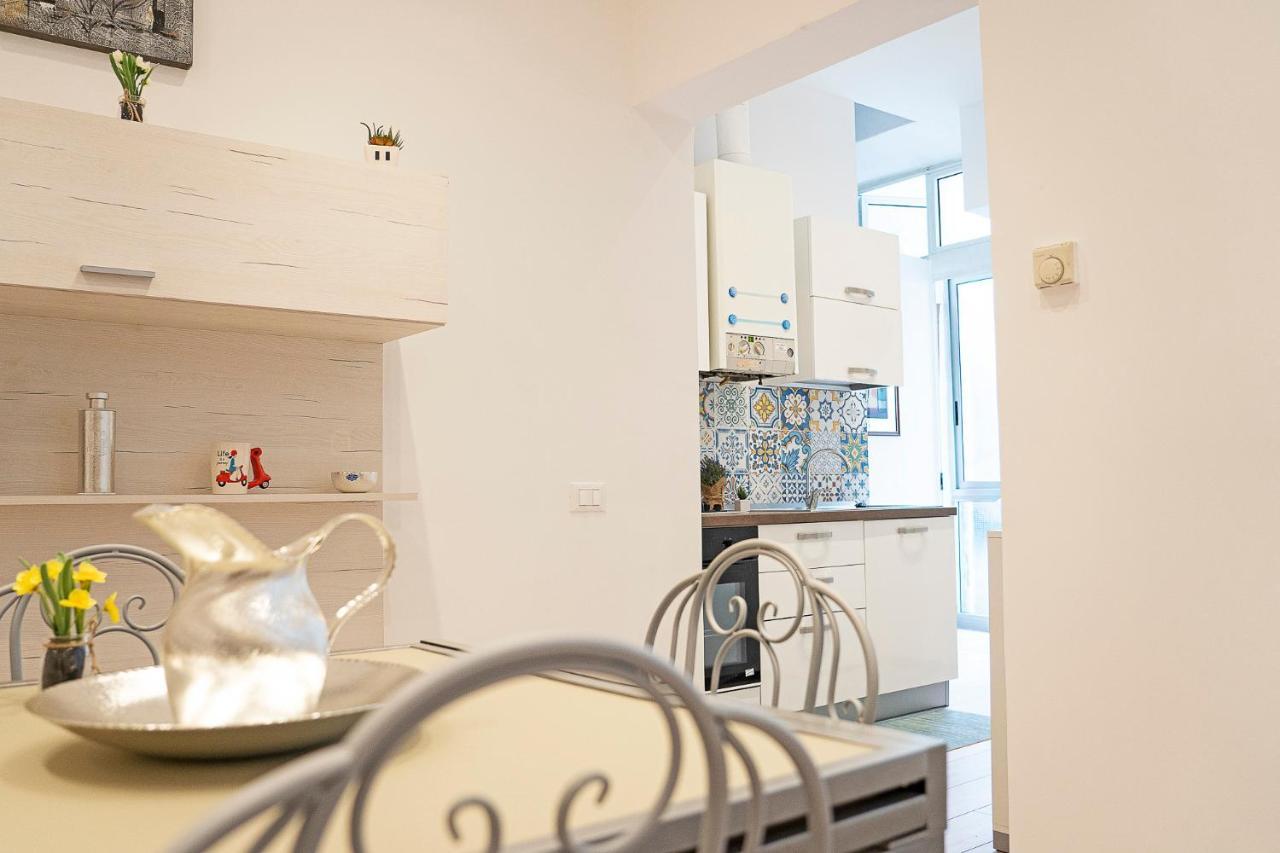 Casa Donna Lidia Lägenhet Savona Exteriör bild