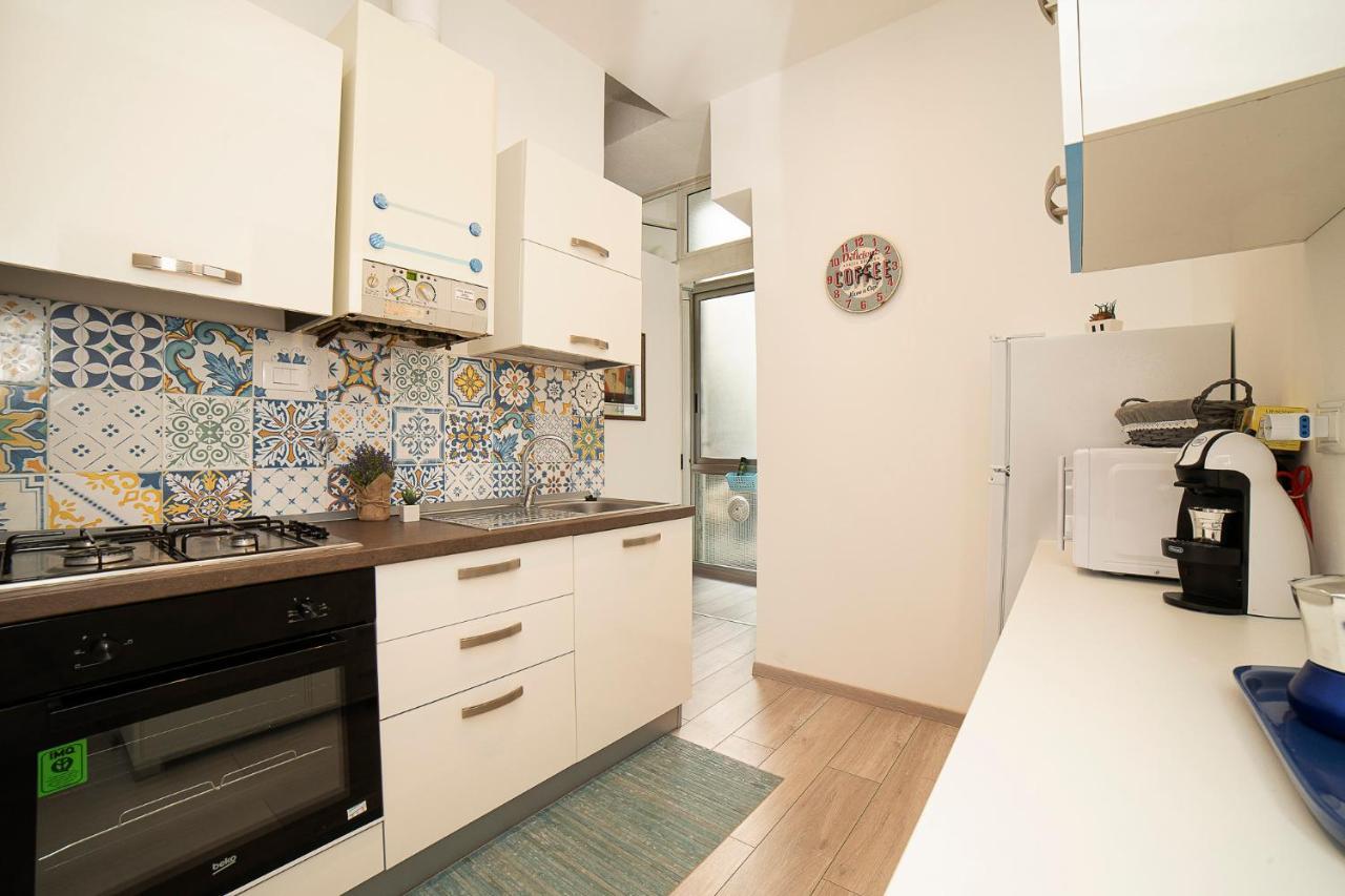 Casa Donna Lidia Lägenhet Savona Exteriör bild