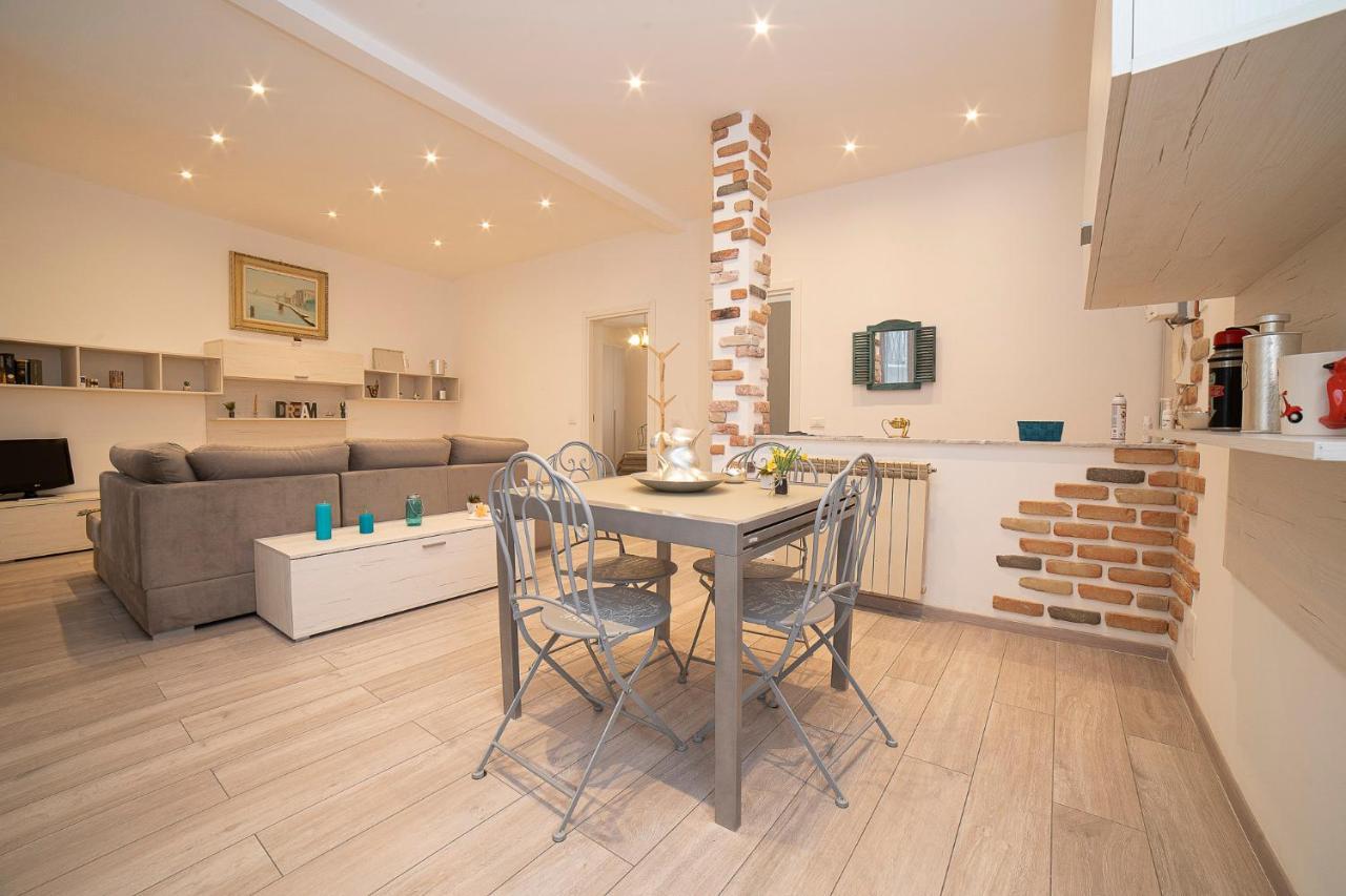 Casa Donna Lidia Lägenhet Savona Exteriör bild